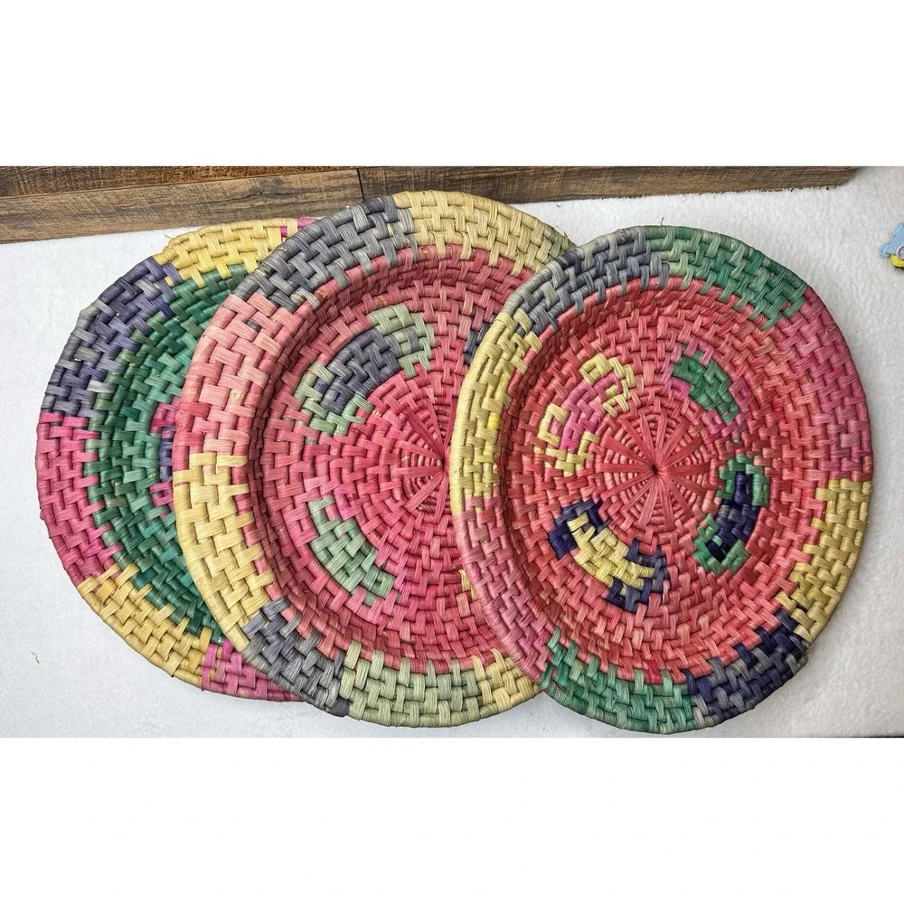 Vintage PIER ONE IMPORTS Large Hand Woven Straw Basket Bowl Tray Fiesta Decor